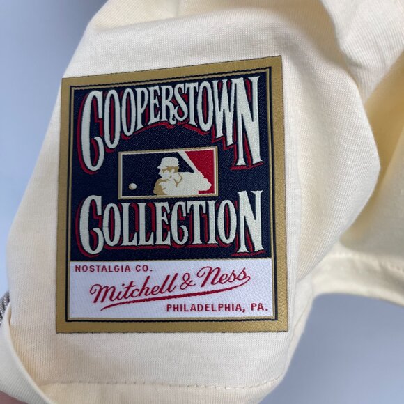 Mitchell & Ness MLB Cereal Tee - New York Yankees - Cream & Navy, XL - NWT - Picture 4 of 5